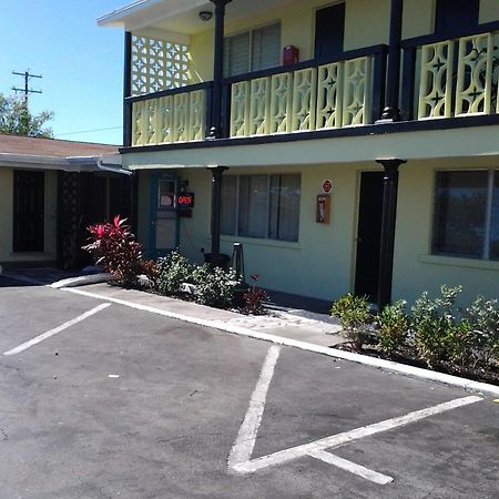Hotel Martinique à Lake Worth Beach Extérieur photo